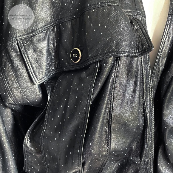 Gianni Versace Jacket Bomber Short Black Lambskin Leather Vintage 90s HTF - Picture 8 of 9